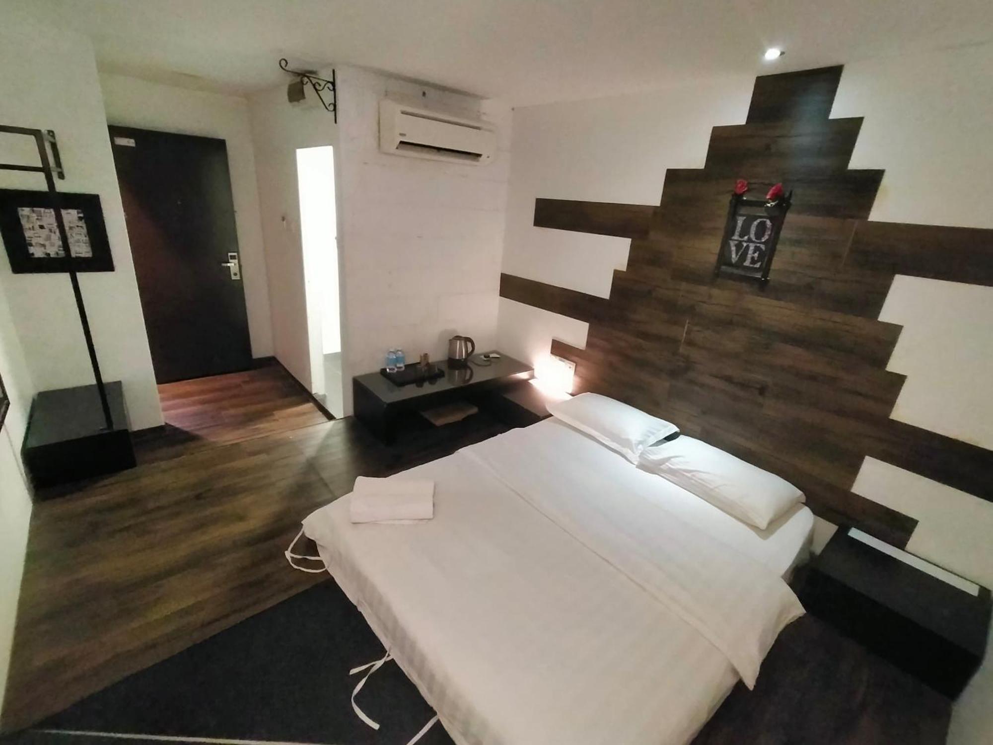 The Grace Hotel Muar Exterior photo